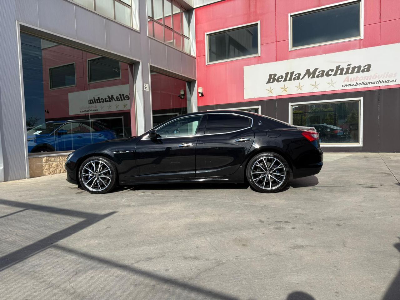 Maserati Ghibli Gransport V6 350 HP RWD - Foto 2