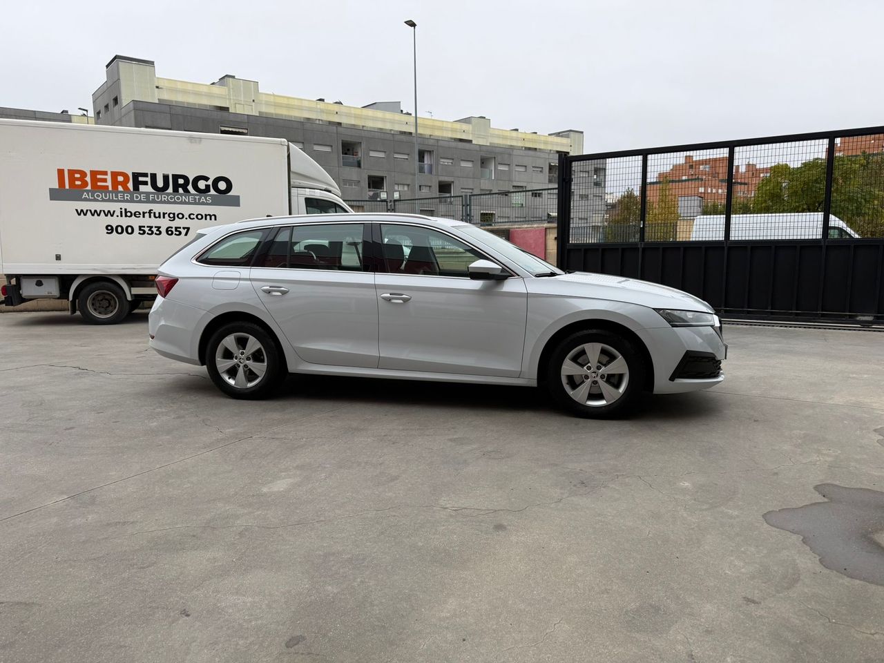 Skoda Octavia Combi 1.0 TSI 81kW(110CV) DSG mHEV Ambi. - Foto 2