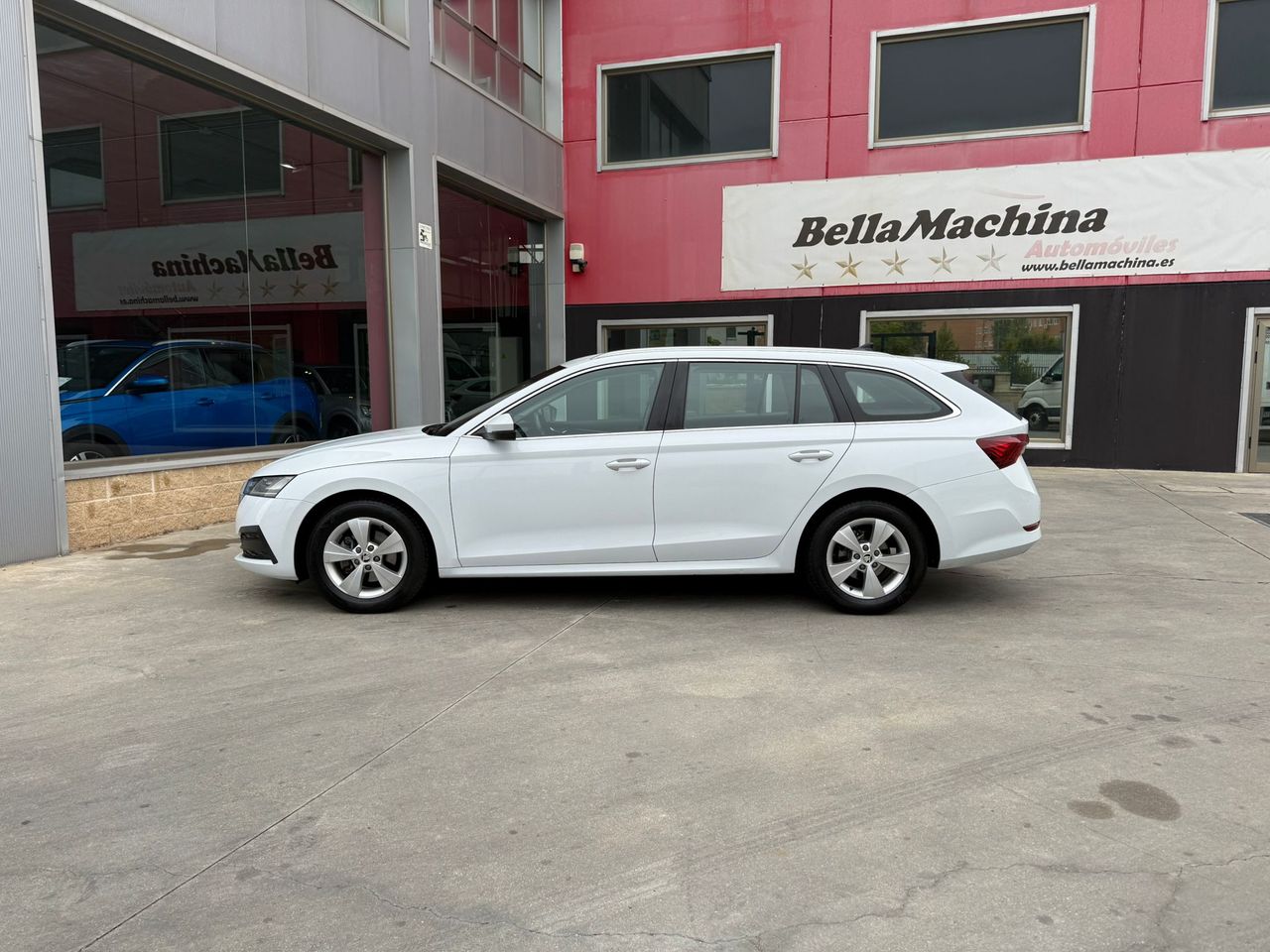 Skoda Octavia Combi 1.0 TSI 81kW(110CV) DSG mHEV Ambi. - Foto 2