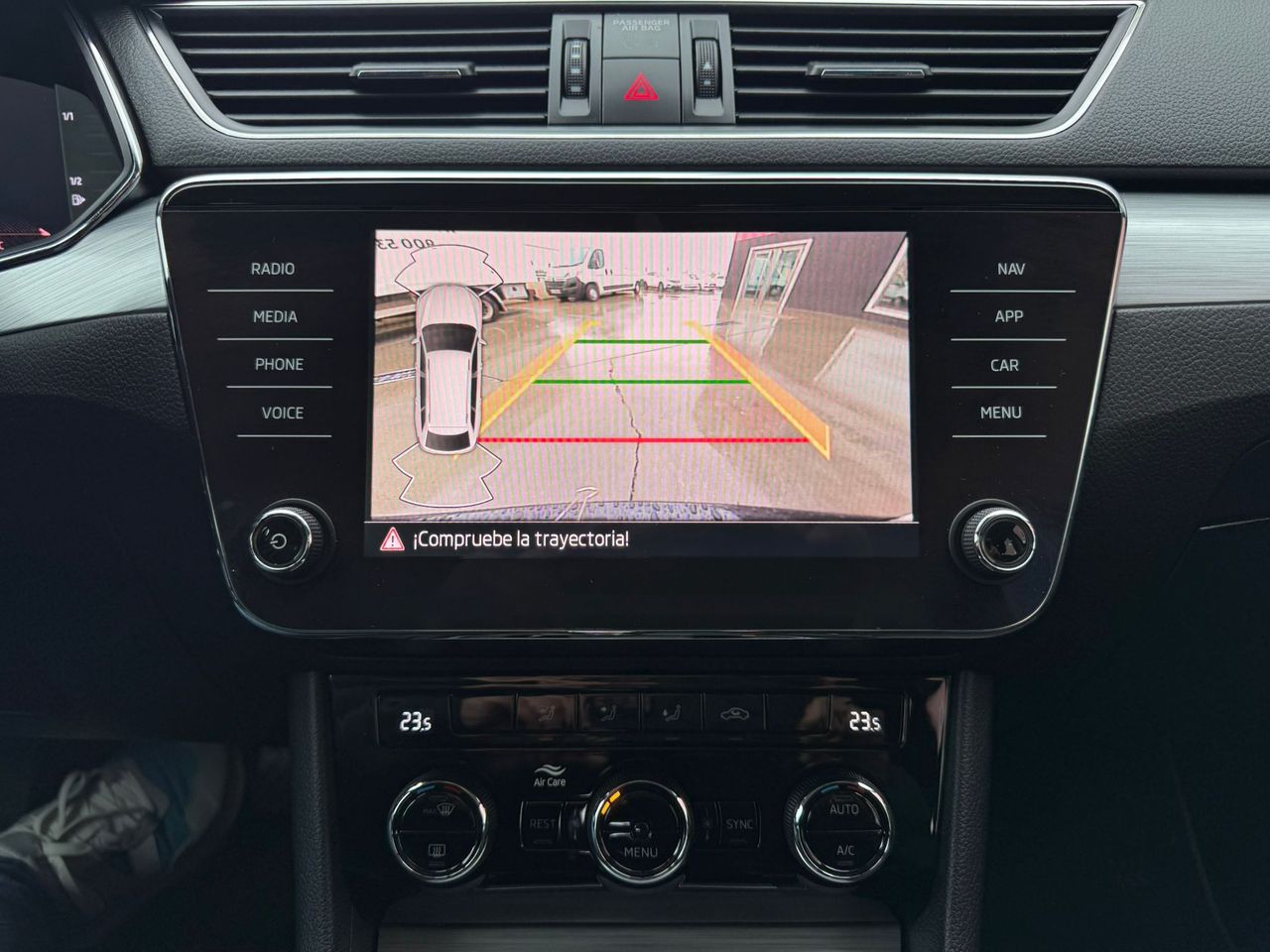 Skoda Superb Combi 2.0 TDI 90kW (122CV) DSG Ambition - Foto 2