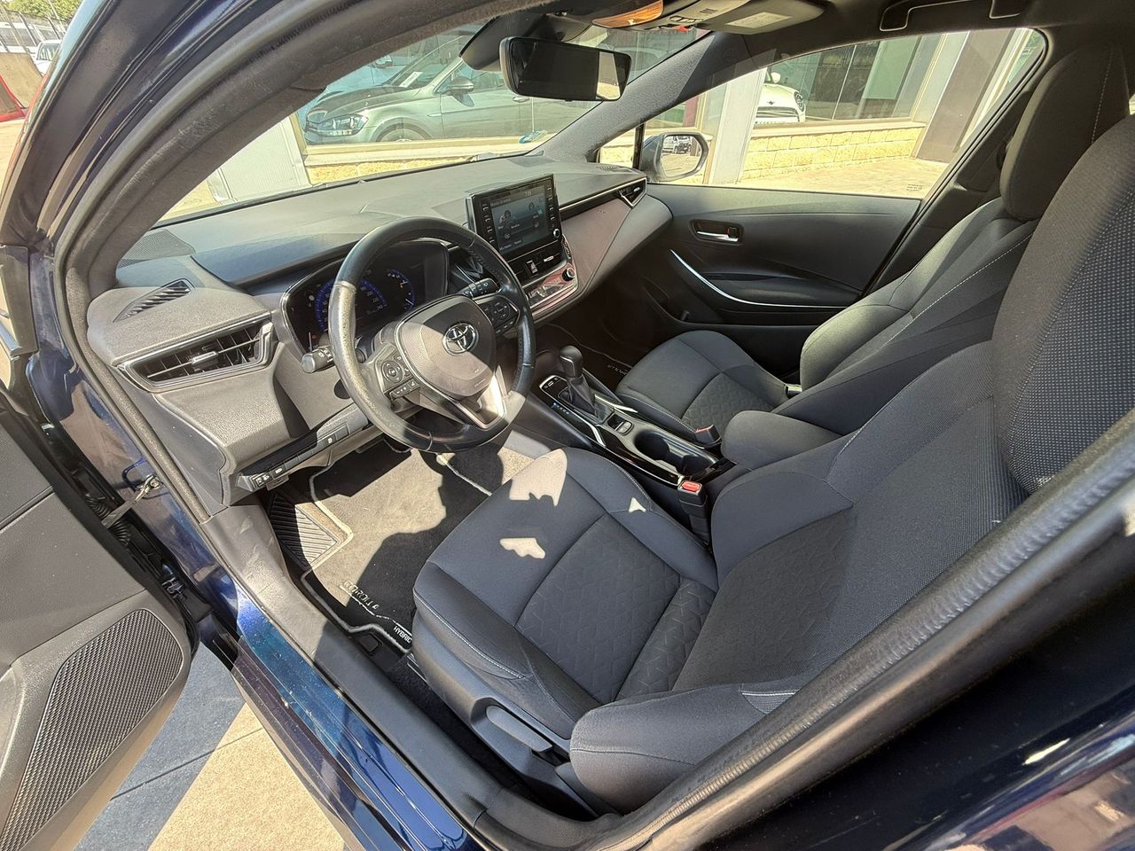 Toyota Corolla 1.8 125H STYLE E-CVT - Foto 2