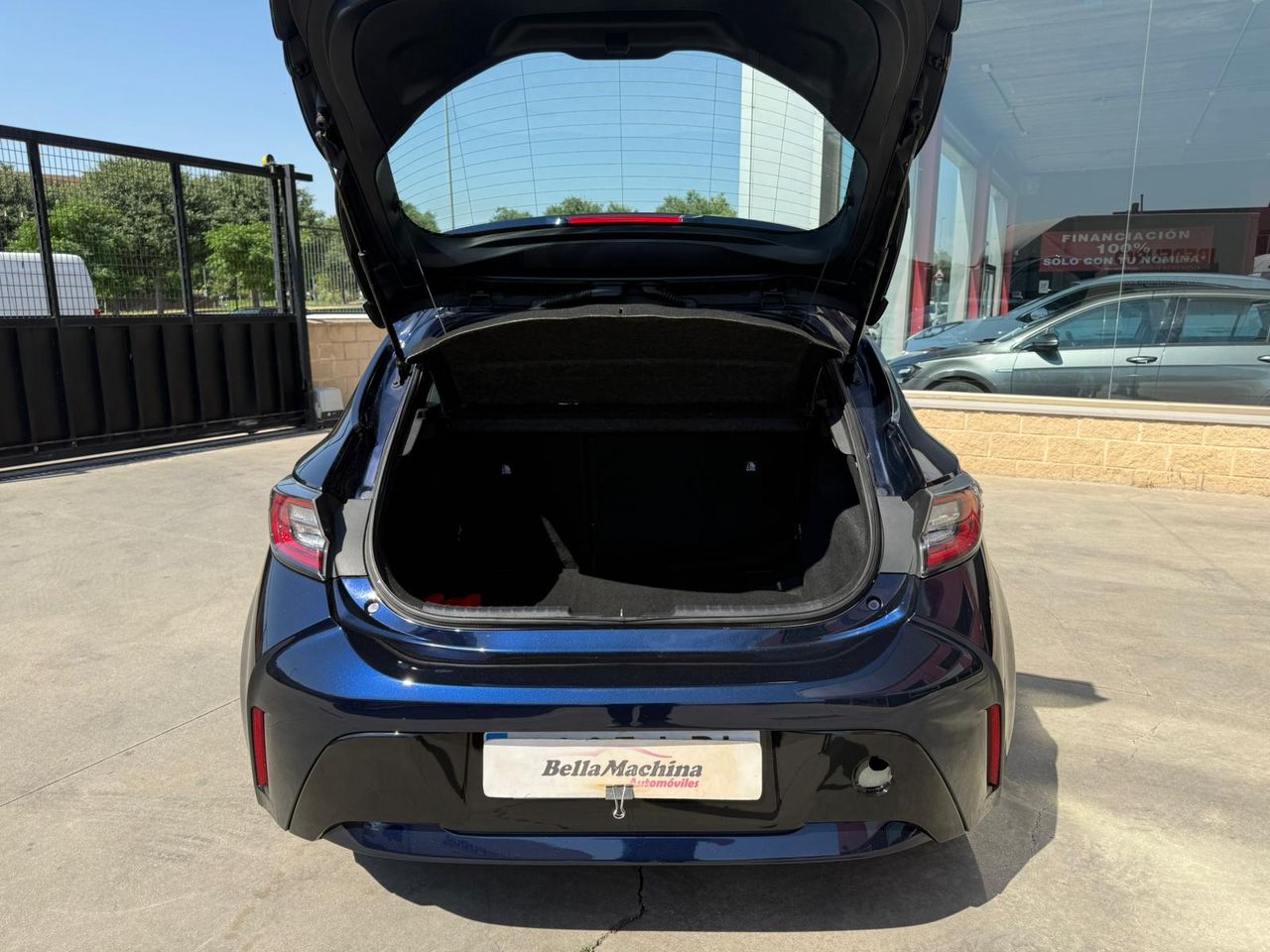 Toyota Corolla 1.8 125H STYLE E-CVT - Foto 2