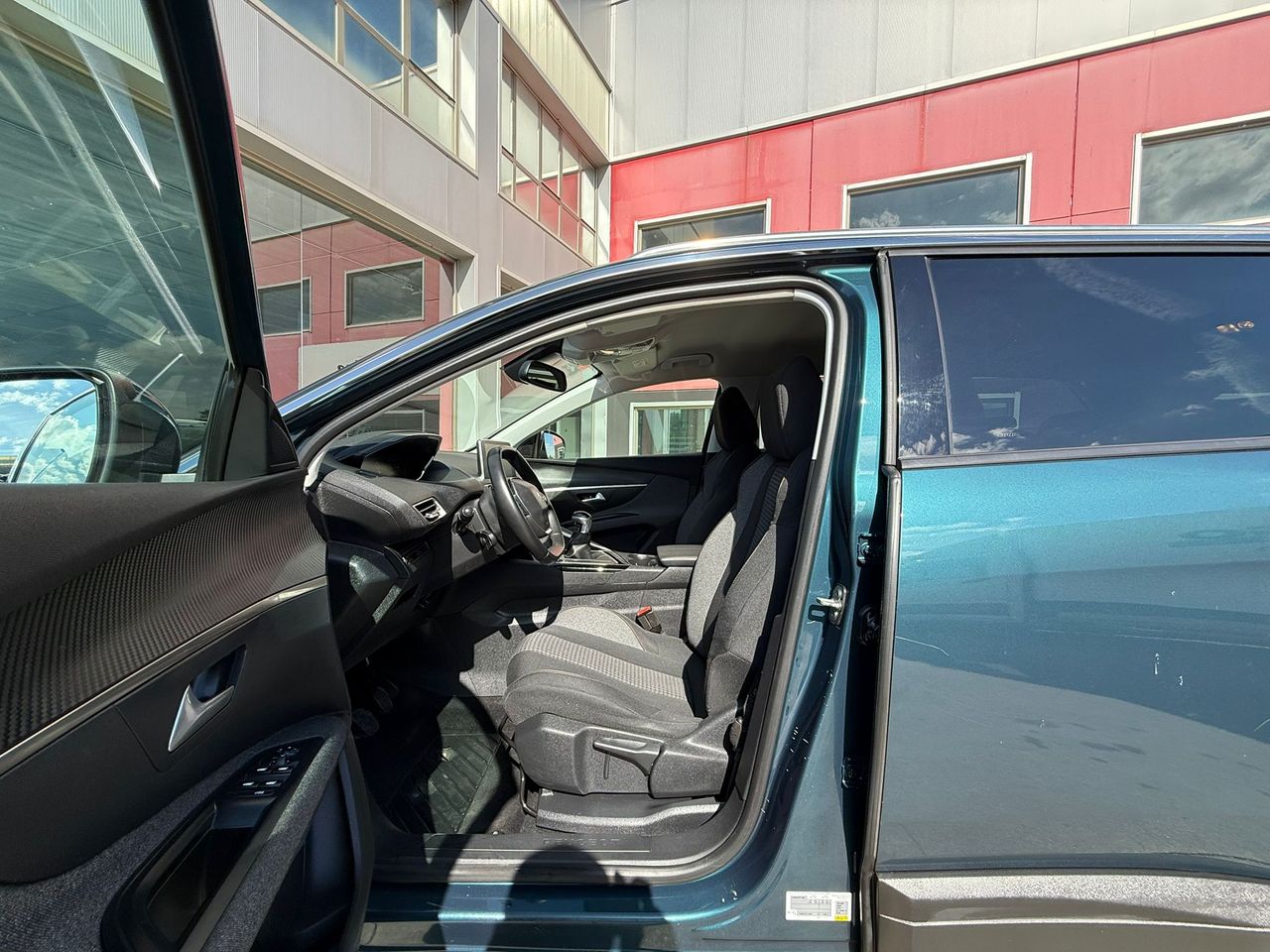 Peugeot 5008 Active 1.5L BlueHDi 96kW (130CV) S&S - Foto 2