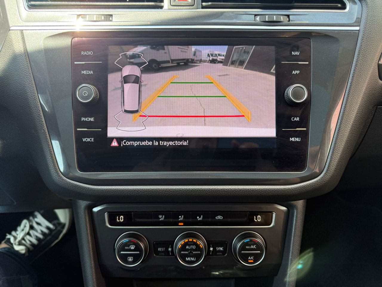 Volkswagen Tiguan Sport 2.0 TDI 147kW (200CV) 4Motion DSG - Foto 2