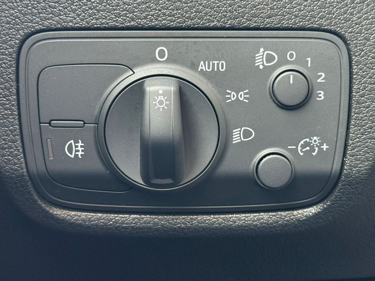 Audi Q2 35 TFSI 110kW (150CV) S tronic - Foto 2