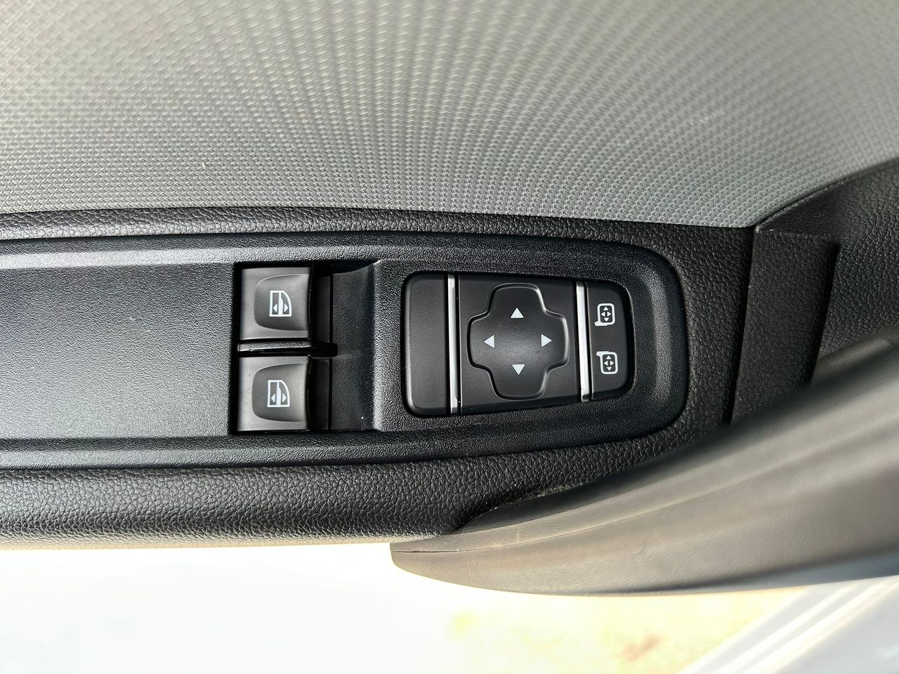 Renault Kangoo PROFESIONAL 1.5 BLUE DCI 75 CV  - Foto 2