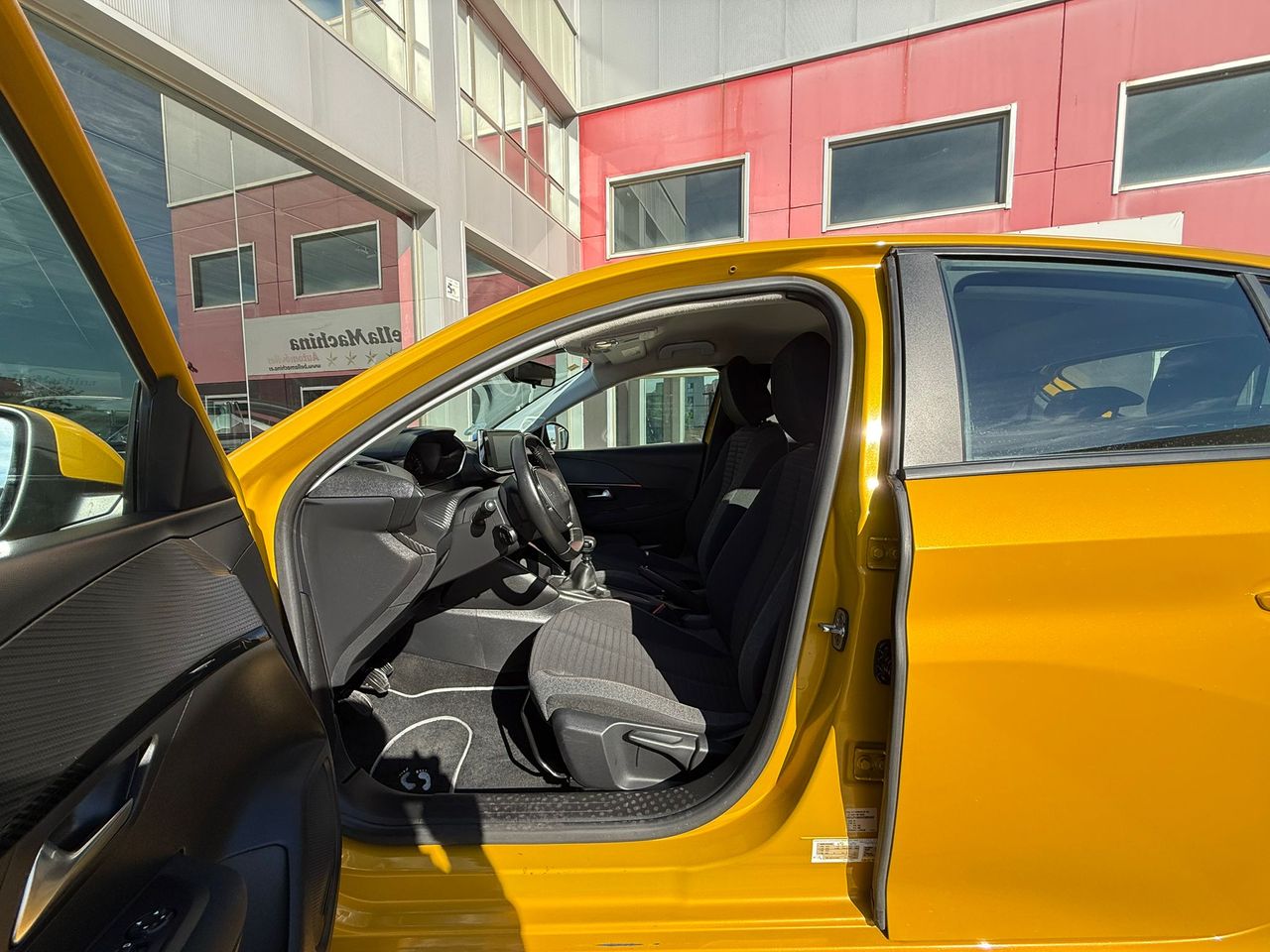 Peugeot 208 PureTech 73kW (100CV) Active Pack - Foto 2