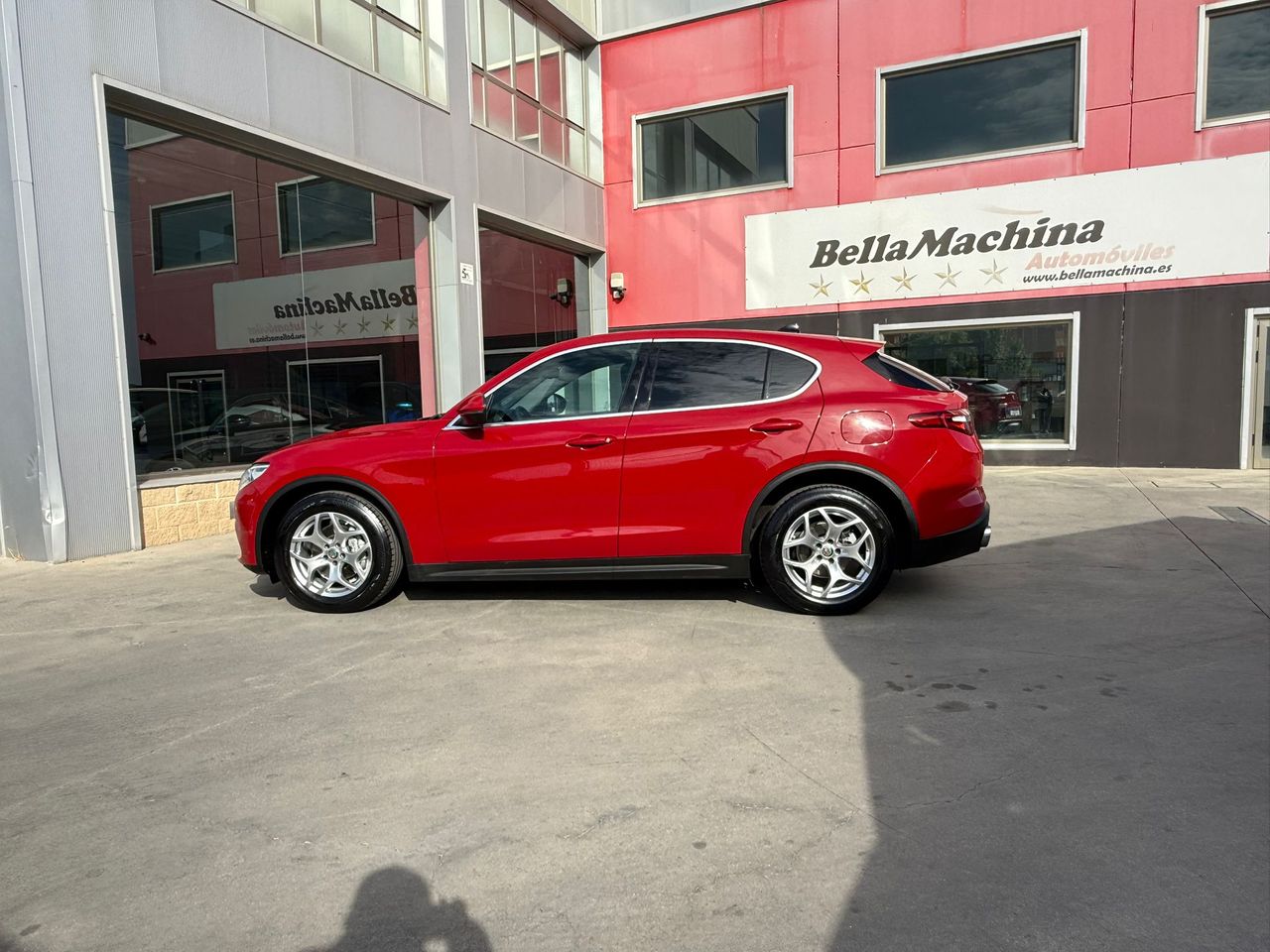 Alfa Romeo Stelvio 2.2 Diésel 140kW (190CV) Executive AWD - Foto 2