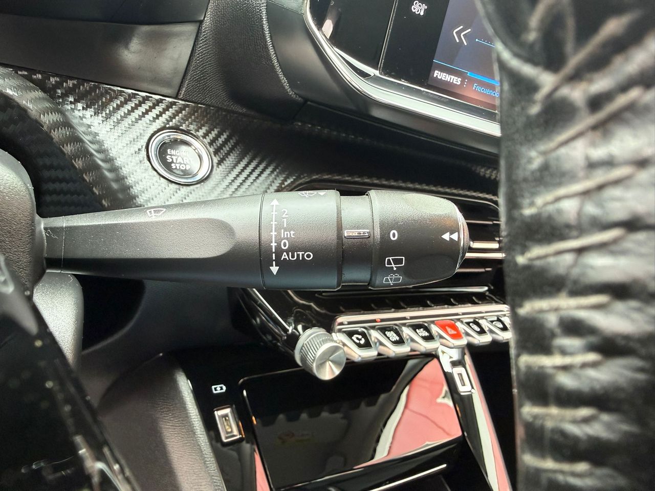 Peugeot 208 BlueHDi 73kW (100CV) Allure - Foto 2