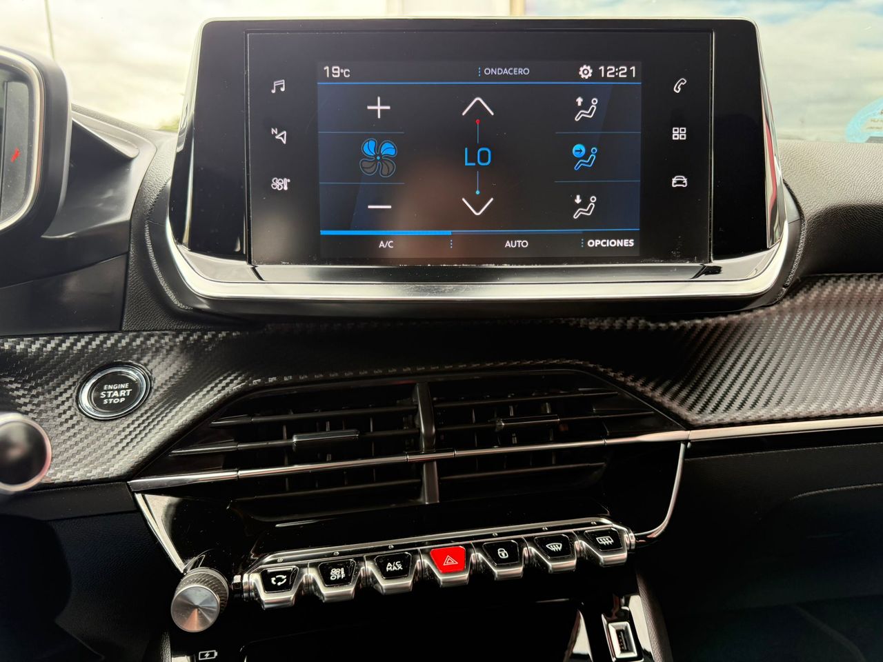 Peugeot 208 BlueHDi 73kW (100CV) Allure - Foto 2