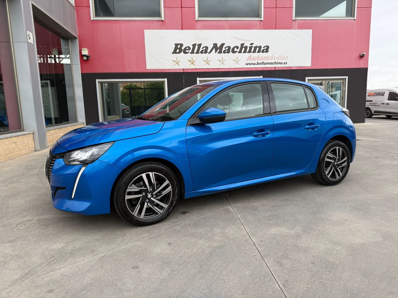 Peugeot 208 BlueHDi 73kW (100CV) Allure