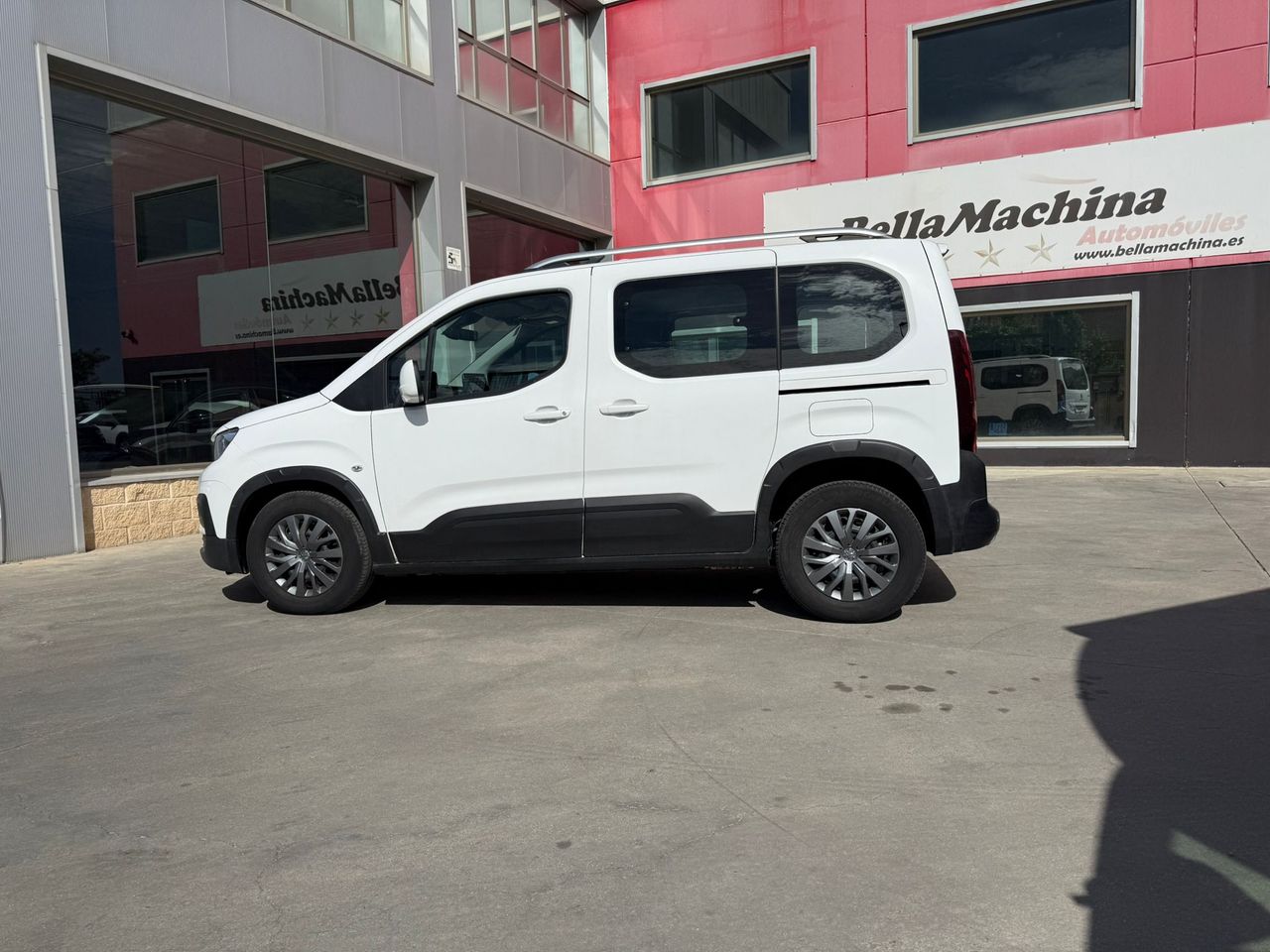 Peugeot Rifter Active Pack Long PureTech 81kW - Foto 2