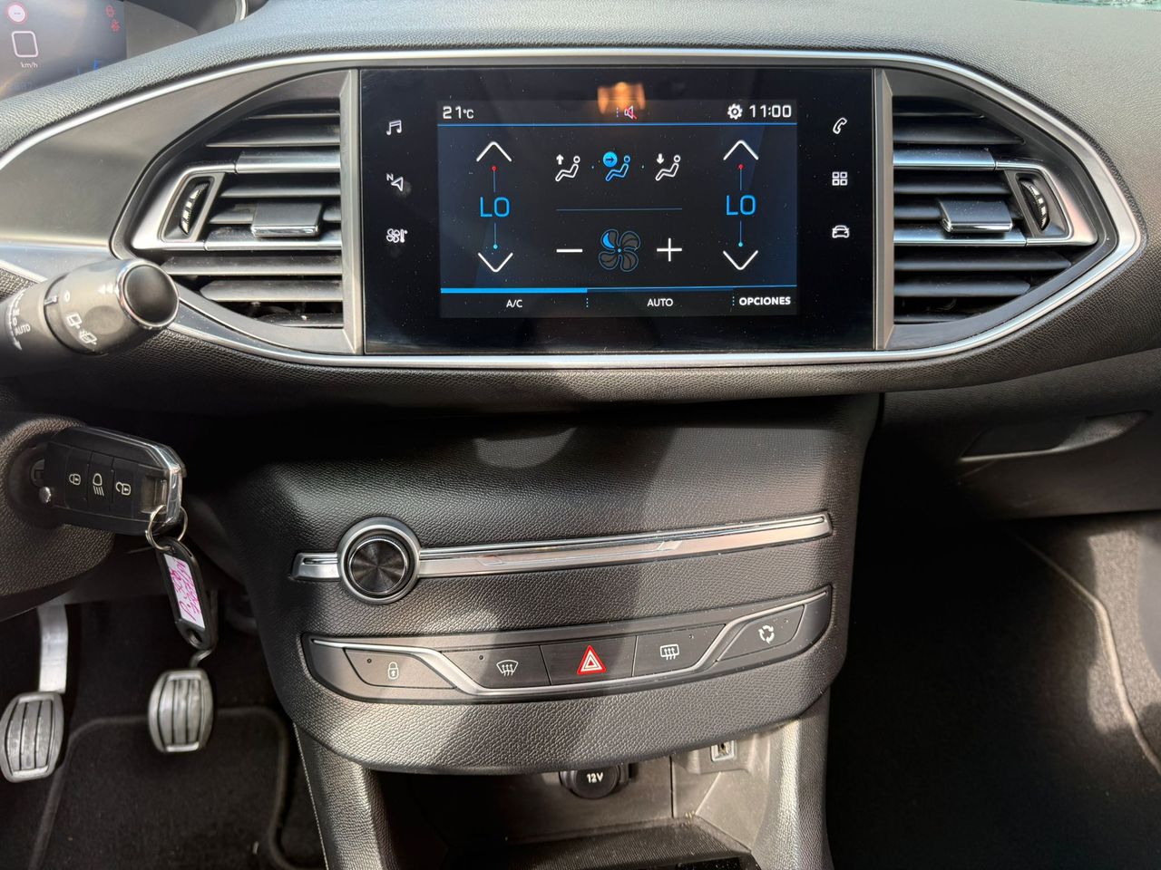 Peugeot 308 5p Active Pack BlueHDi 130 S&S - Foto 2