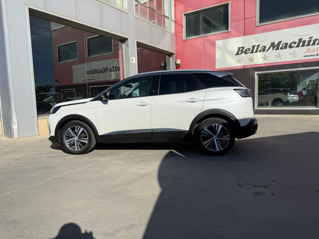 Peugeot 3008 1.5 BlueHDi 96kW (130CV) S&S Allure EAT8 - Foto 2