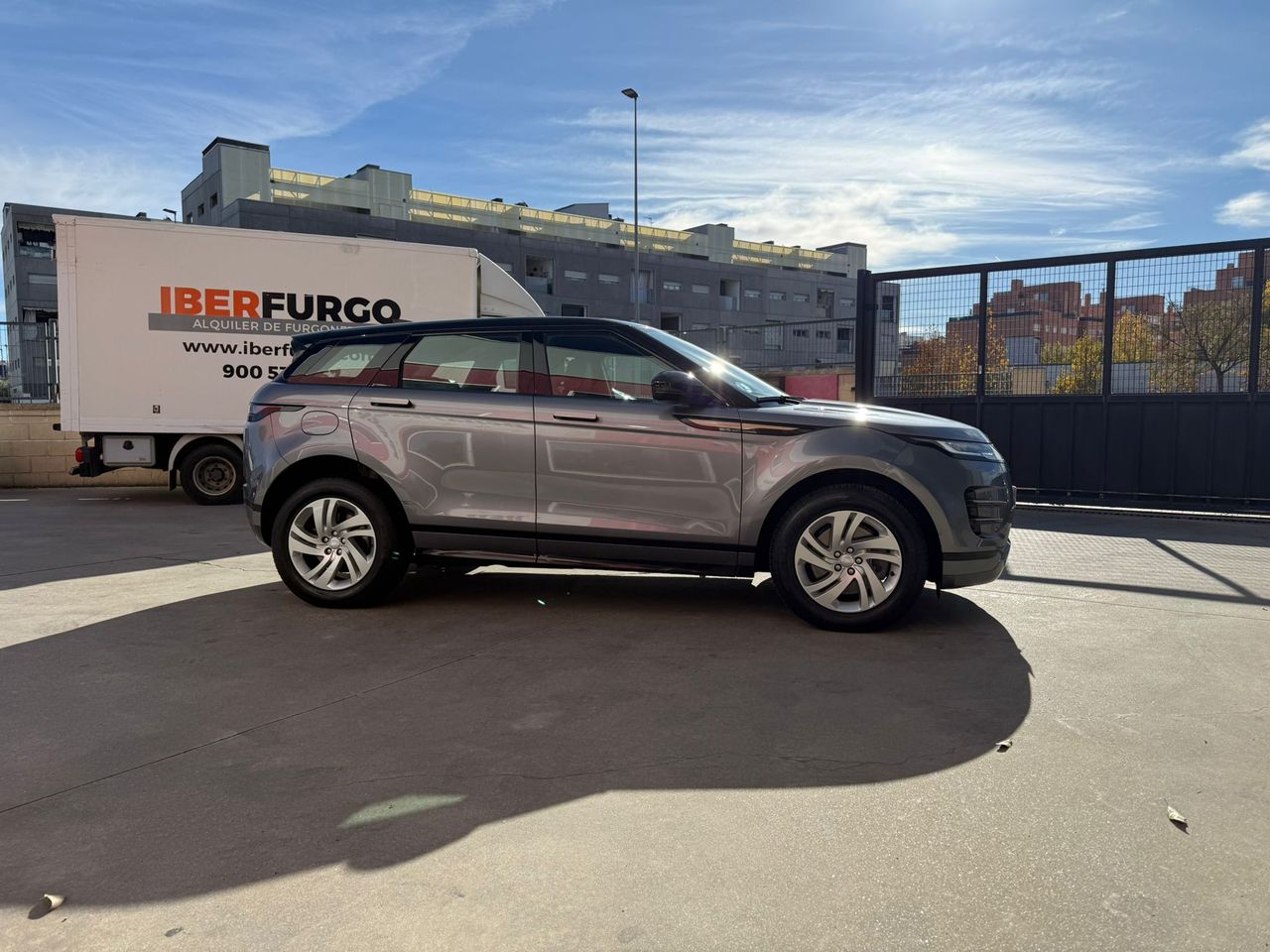 Land-Rover Range Rover Evoque 1.5 P300e R-Dynamic S AUTO 4WD PHEV - Foto 2