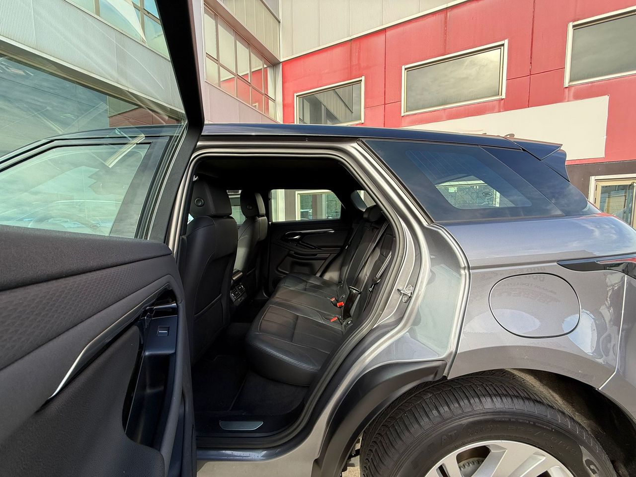 Land-Rover Range Rover Evoque 1.5 P300e R-Dynamic S AUTO 4WD PHEV - Foto 2