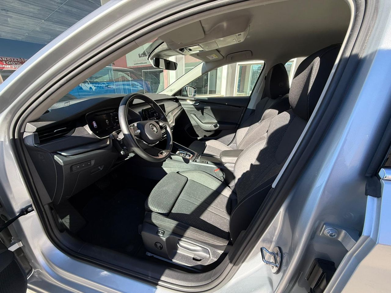 Skoda Octavia Combi 2.0 TDI 110kW(150CV) DSG Ambition - Foto 2