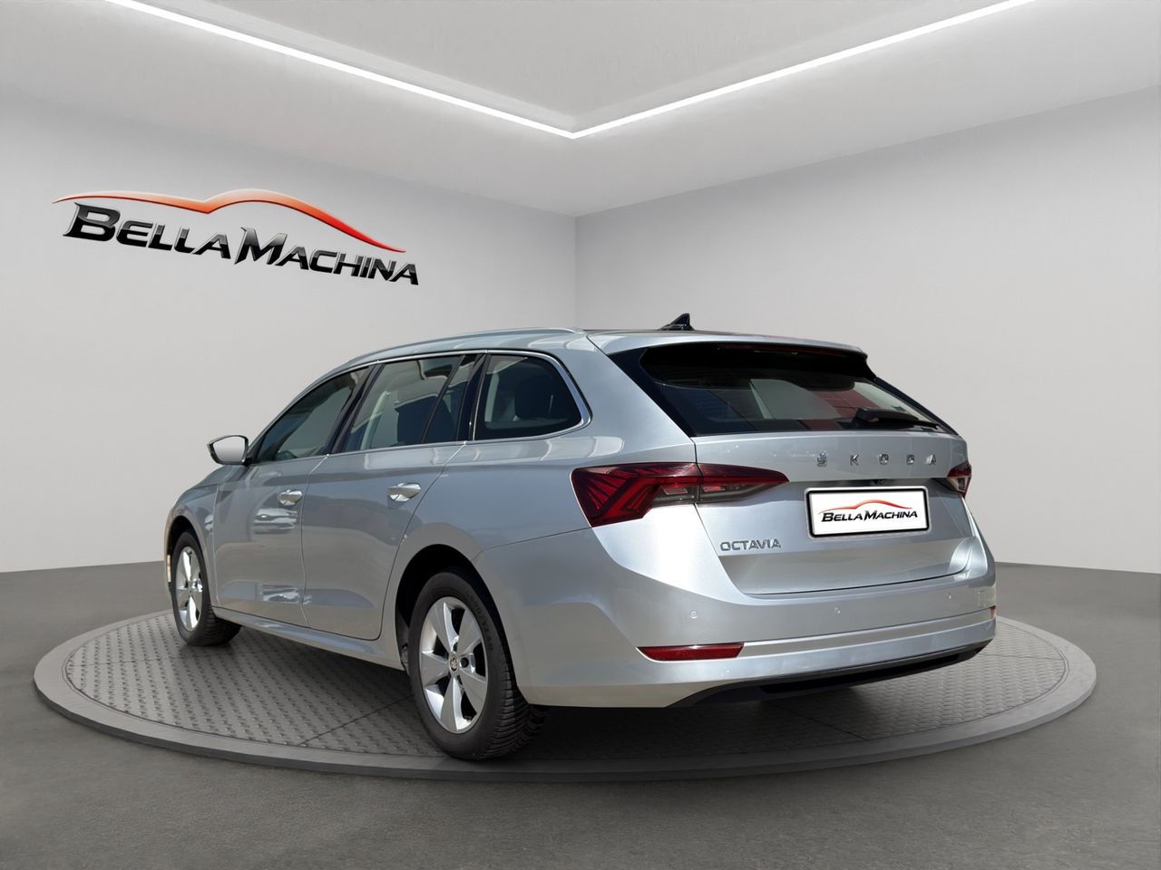 Skoda Octavia Combi 2.0 TDI 110kW(150CV) DSG Ambition - Foto 2