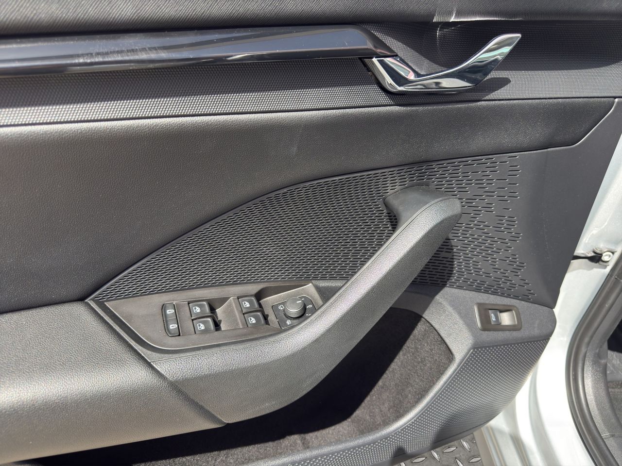 Skoda Octavia Combi 2.0 TDI 110kW(150CV) DSG Ambition - Foto 2
