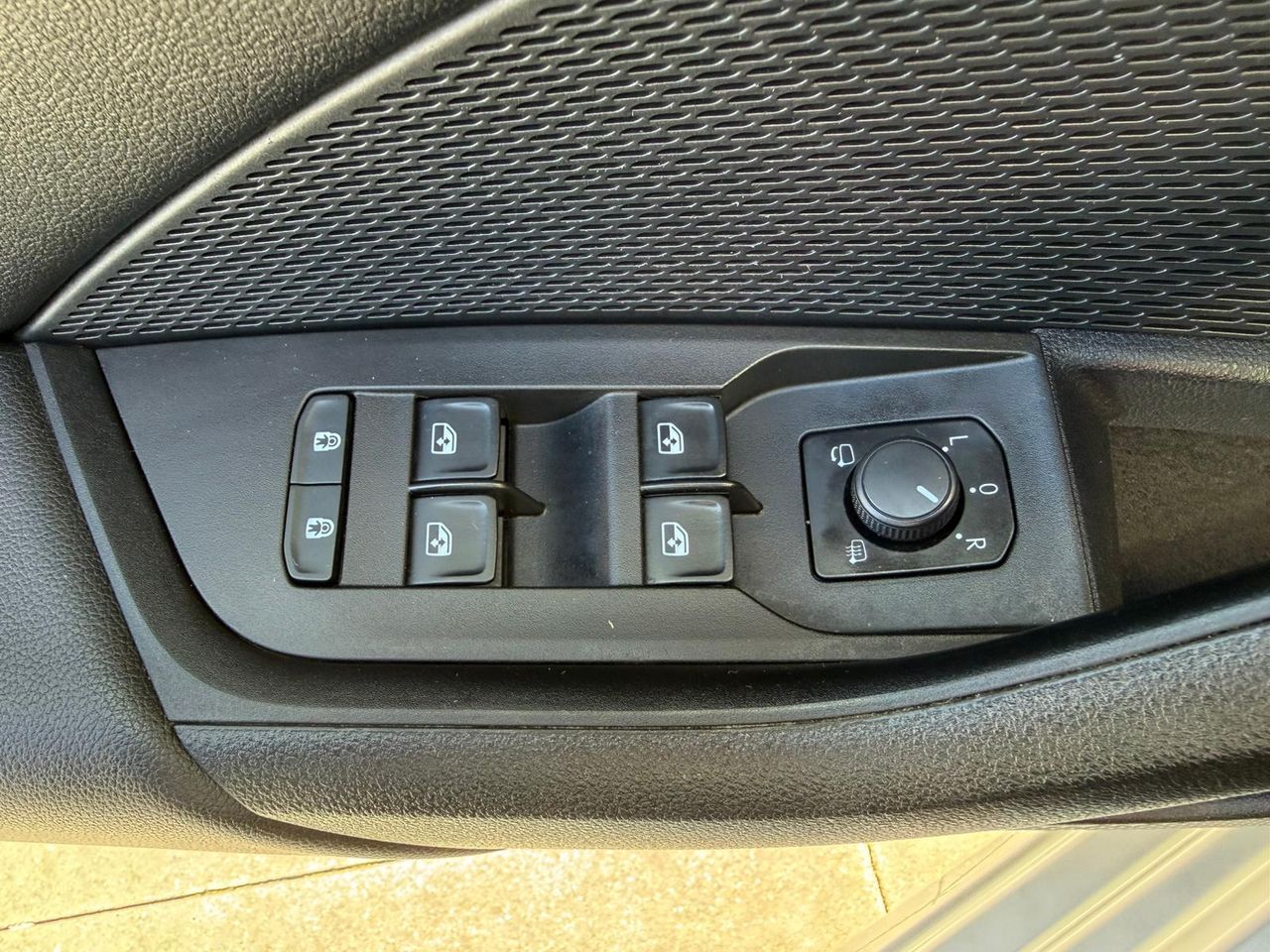 Skoda Octavia Combi 2.0 TDI 110kW(150CV) DSG Ambition - Foto 2