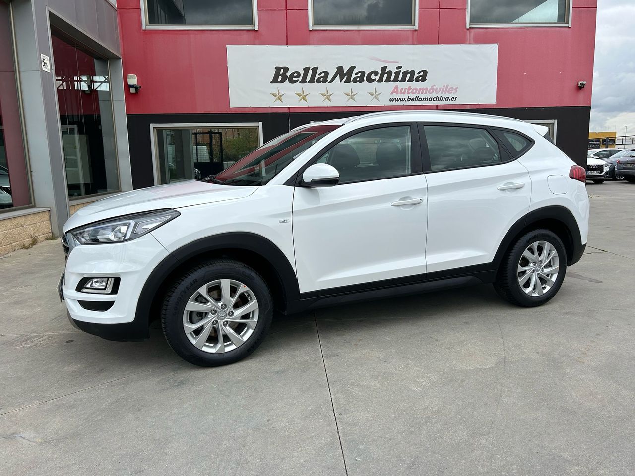 Hyundai Tucson 1.6 CRDI 85kW (116CV) 48V SLE 4X2 - Foto 2