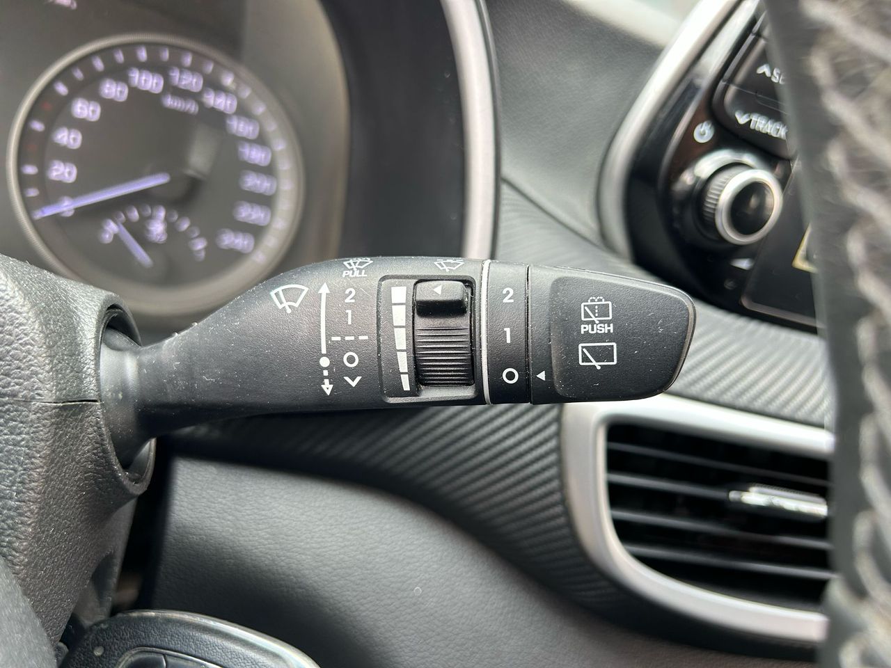 Hyundai Tucson 1.6 CRDI 85kW (116CV) 48V SLE 4X2 - Foto 2