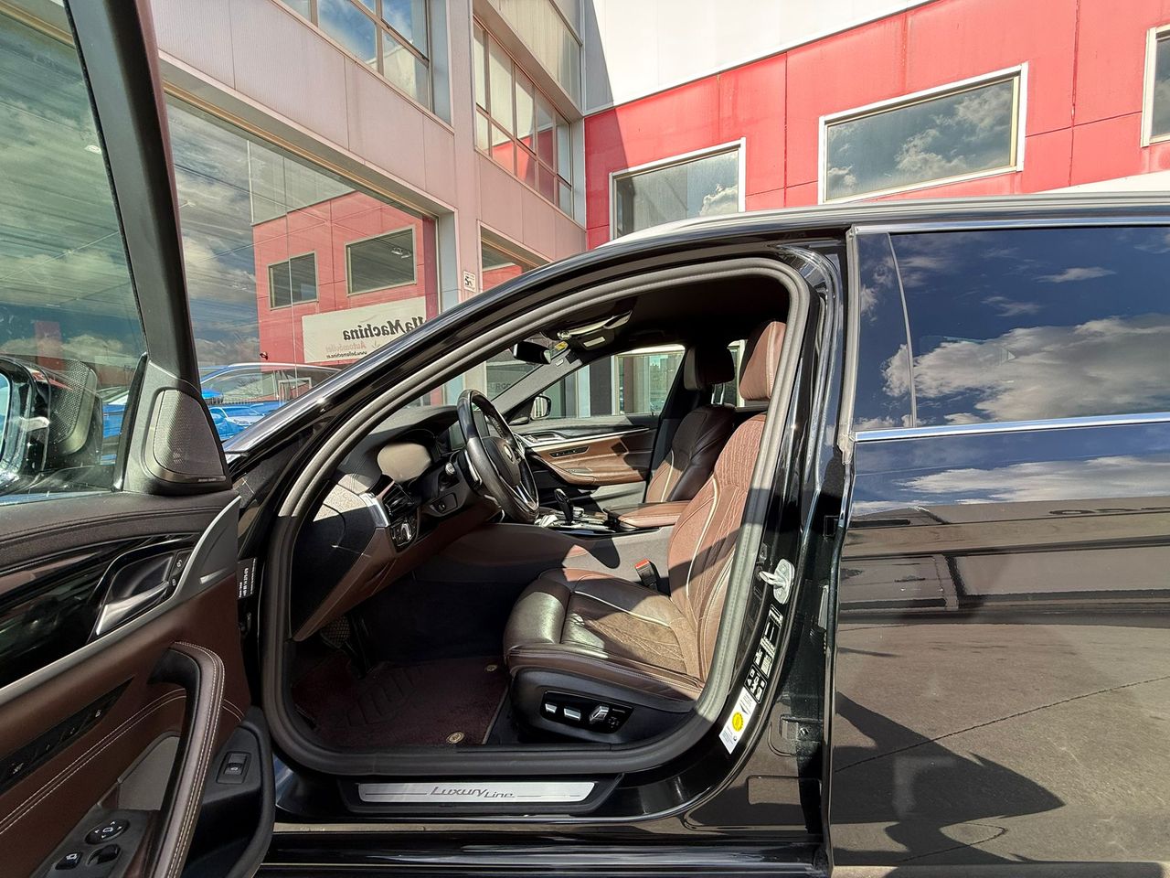 BMW Serie 5 530dA xDrive Touring - Foto 2