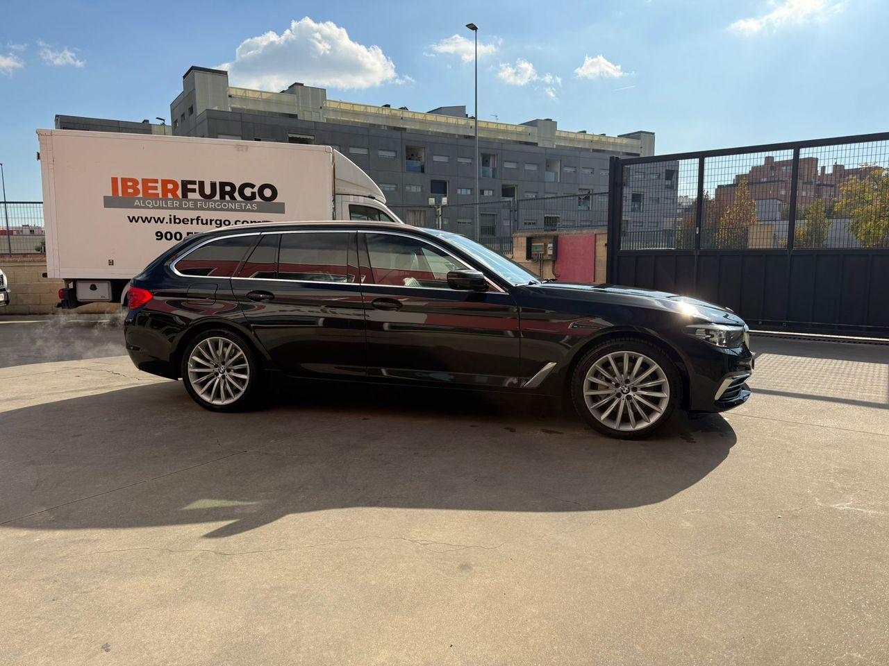 BMW Serie 5 530dA xDrive Touring - Foto 2