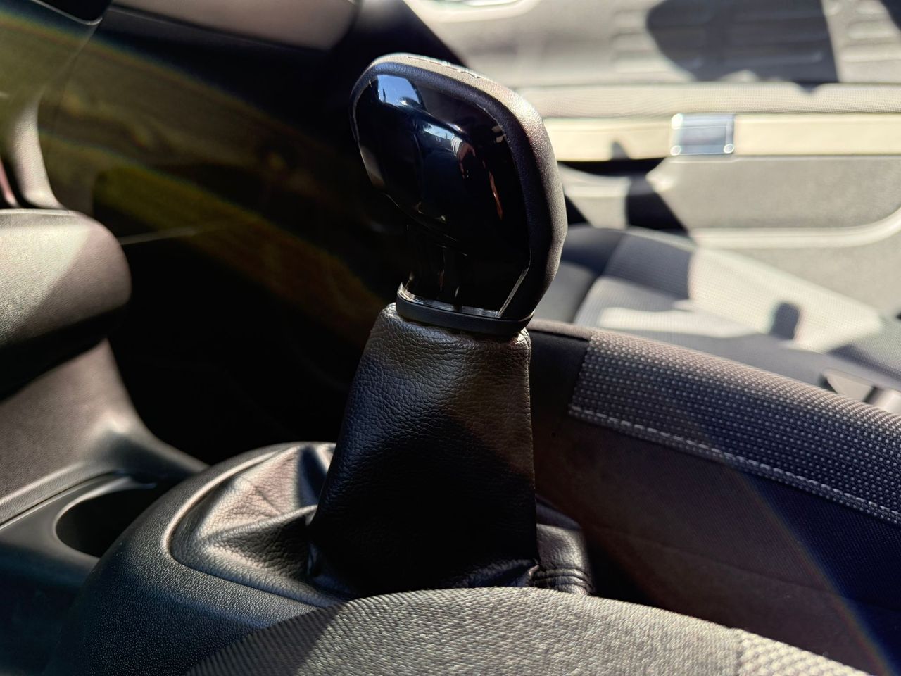 Citroën C4 Cactus BlueHDi 73KW (100CV) Shine - Foto 2