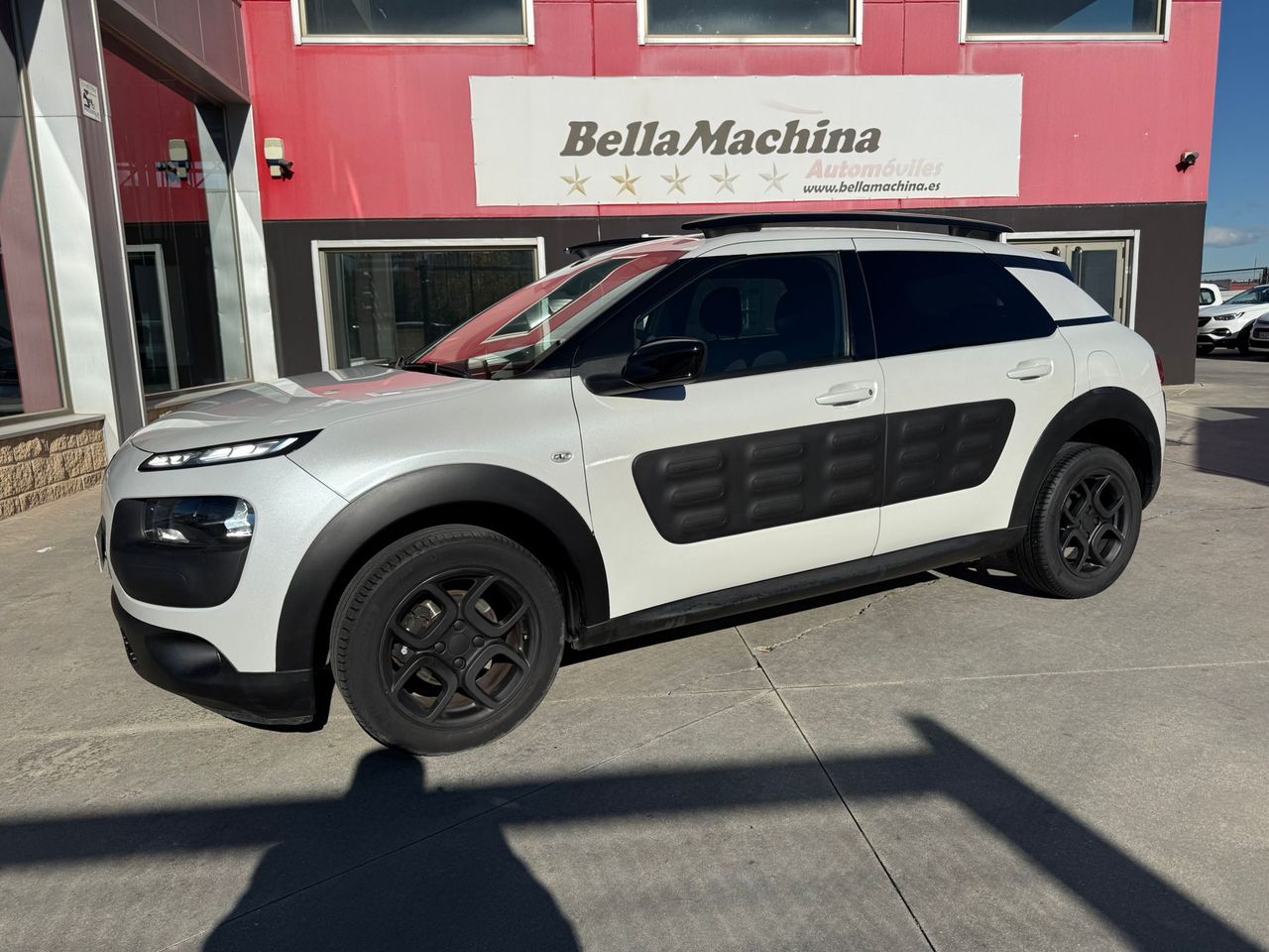 Citroën C4 Cactus BlueHDi 73KW (100CV) Shine - Foto 2
