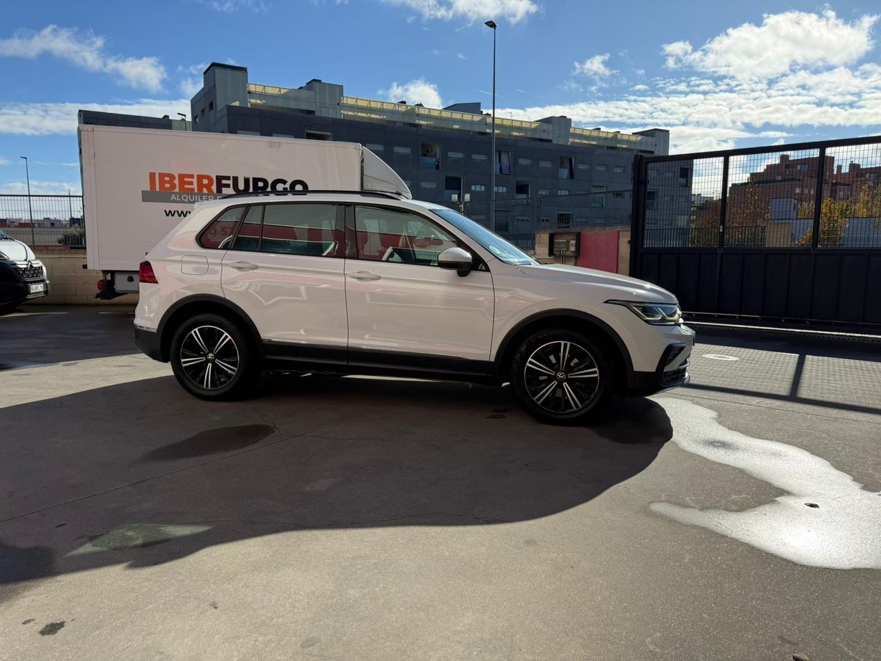 Volkswagen Tiguan Life 2.0 TDI 110kW (150CV) - Foto 2