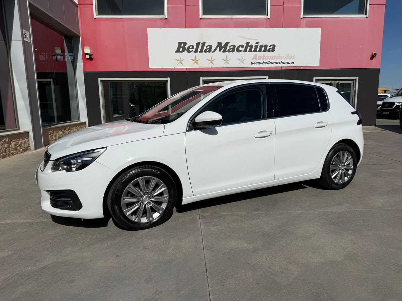 Peugeot 308 5p Allure Pack BlueHDI 130 S&S