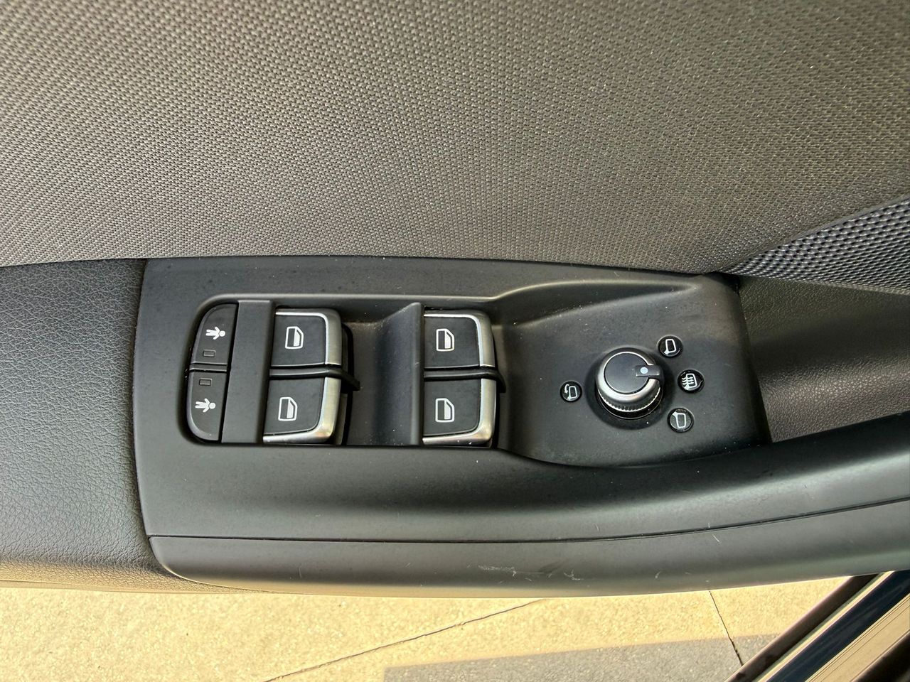 Audi Q3 2.0 TDI 110kW (150CV) S tronic - Foto 2