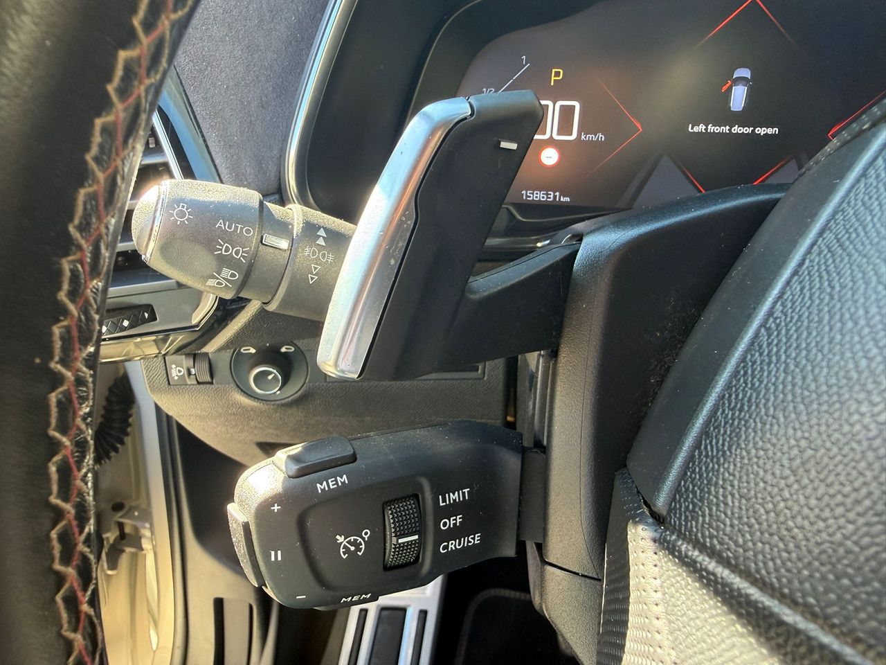 DS DS 7 BlueHDi DE 96kW (130CV) AT. PERF.LINE - Foto 2