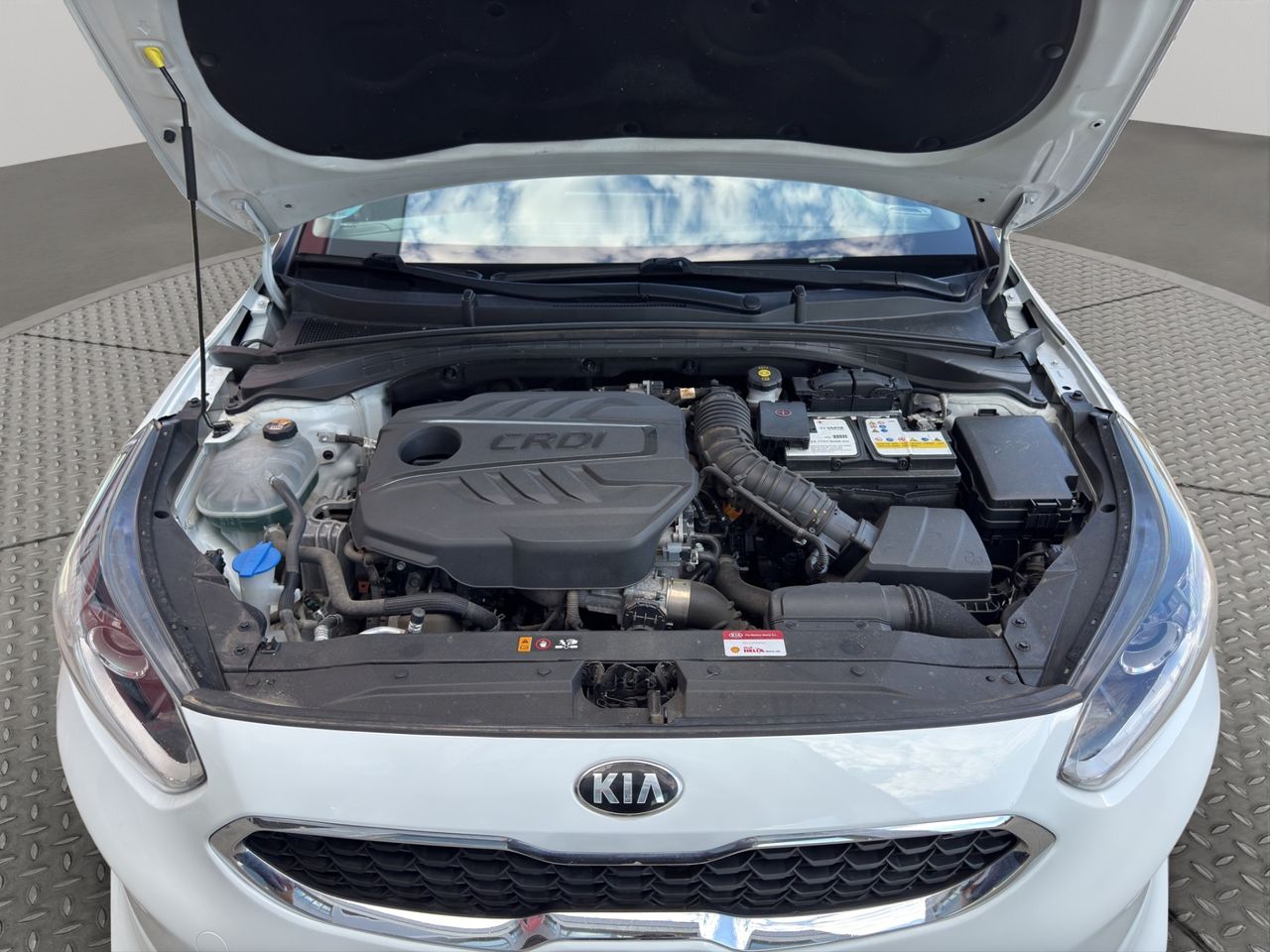 Kia Ceed 1.6 CRDi 85kW (115CV) Concept - Foto 2