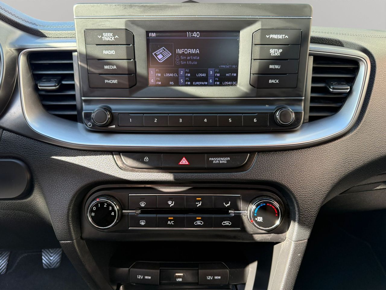 Kia Ceed 1.6 CRDi 85kW (115CV) Concept - Foto 2