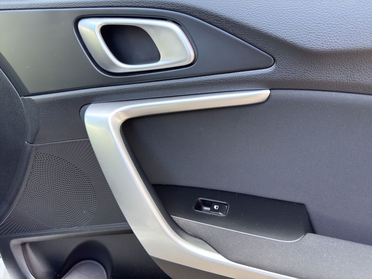 Kia Ceed 1.6 CRDi 85kW (115CV) Concept - Foto 2