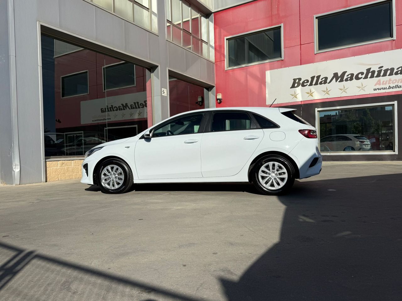 Kia Ceed 1.6 CRDi 85kW (115CV) Concept - Foto 2