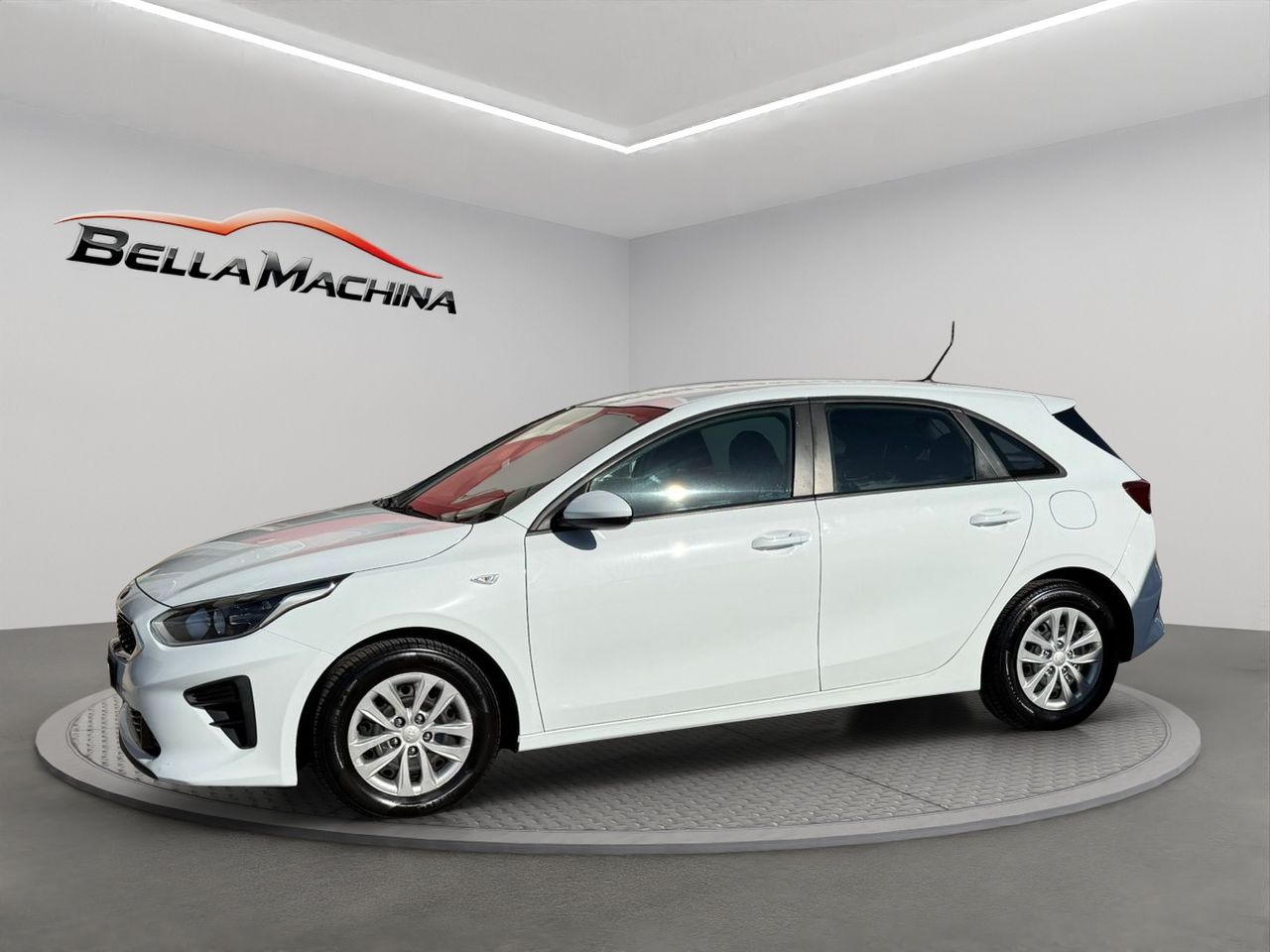 Kia Ceed 1.6 CRDi 85kW (115CV) Concept - Foto 2