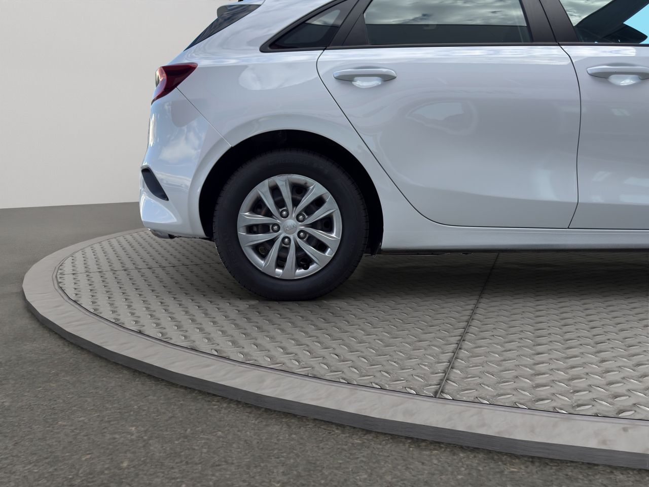 Kia Ceed 1.6 CRDi 85kW (115CV) Concept - Foto 2
