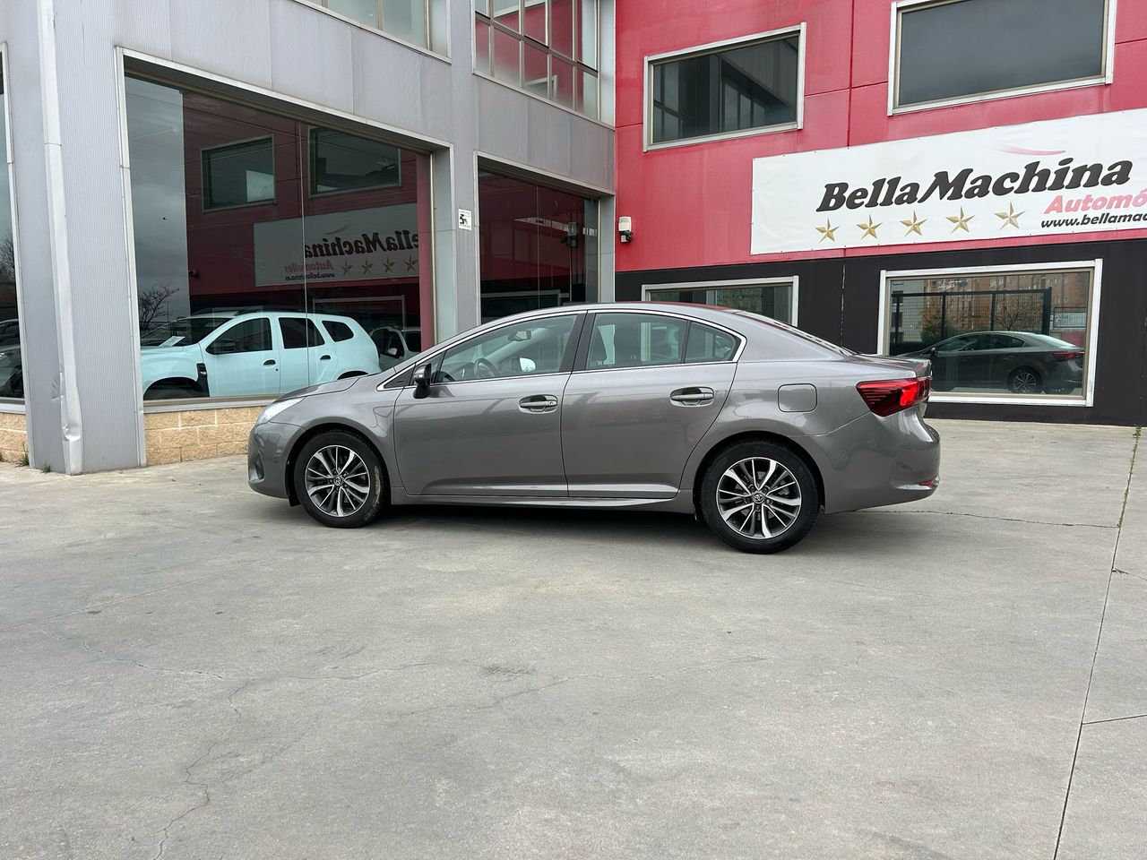 Toyota Avensis 2.0 150D ADVANCE - Foto 2