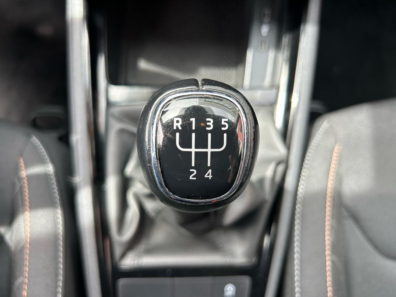 Skoda Scala 1.0 TSI 70 KW (95 CV) Ambition - Foto 2