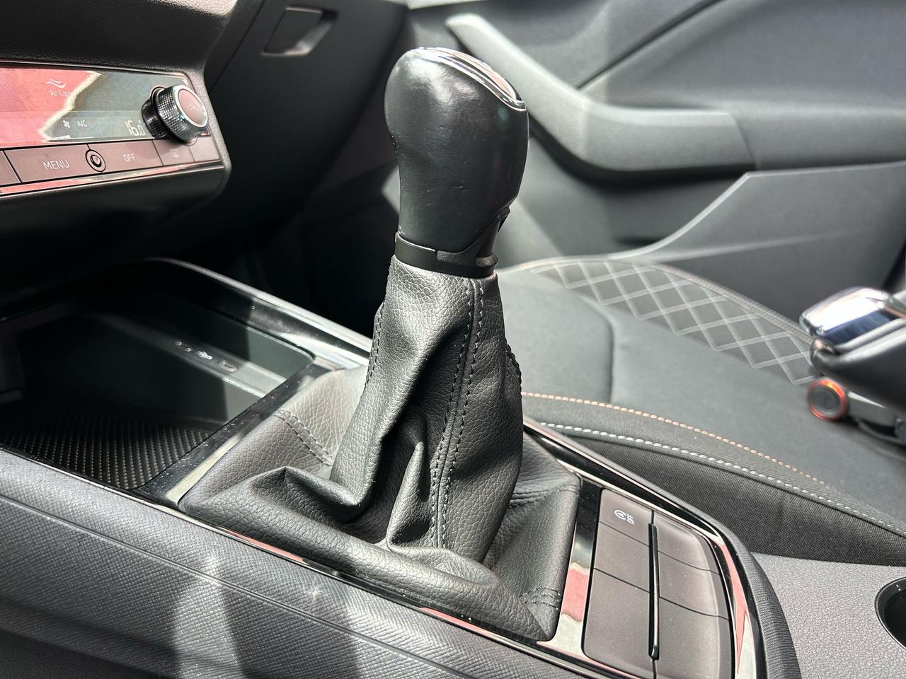 Skoda Scala 1.0 TSI 70 KW (95 CV) Ambition - Foto 2