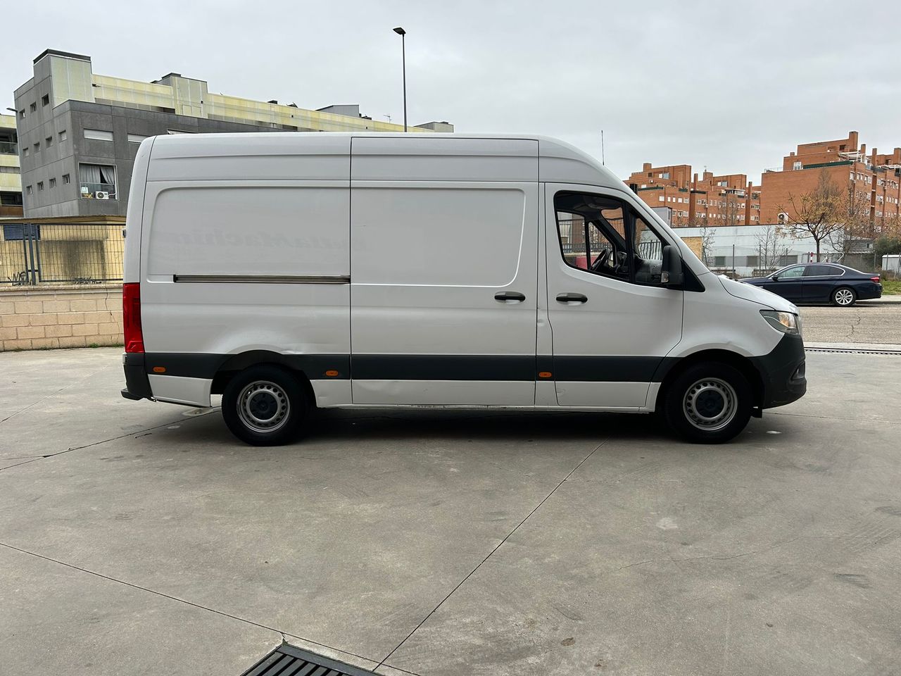Mercedes Sprinter 314 CDI RWD L2 H2  - Foto 2