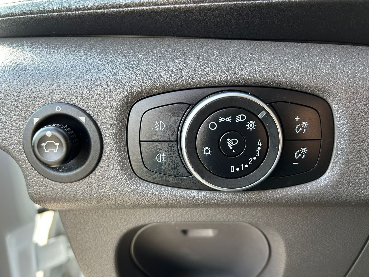 Ford Transit FT 350 L4  - Foto 2