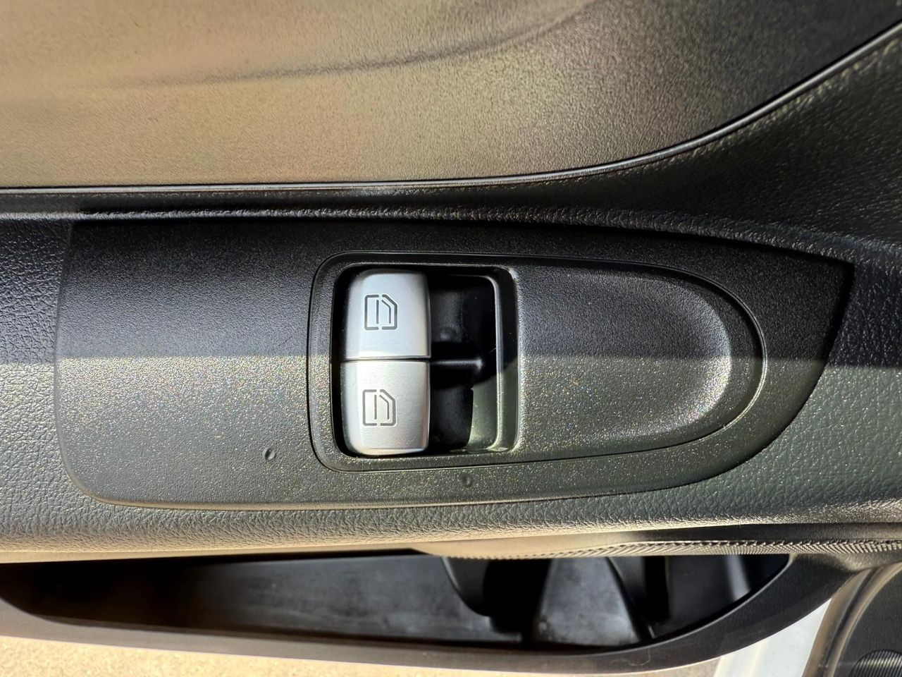 Mercedes Vito 114 CDI LARGA  - Foto 2