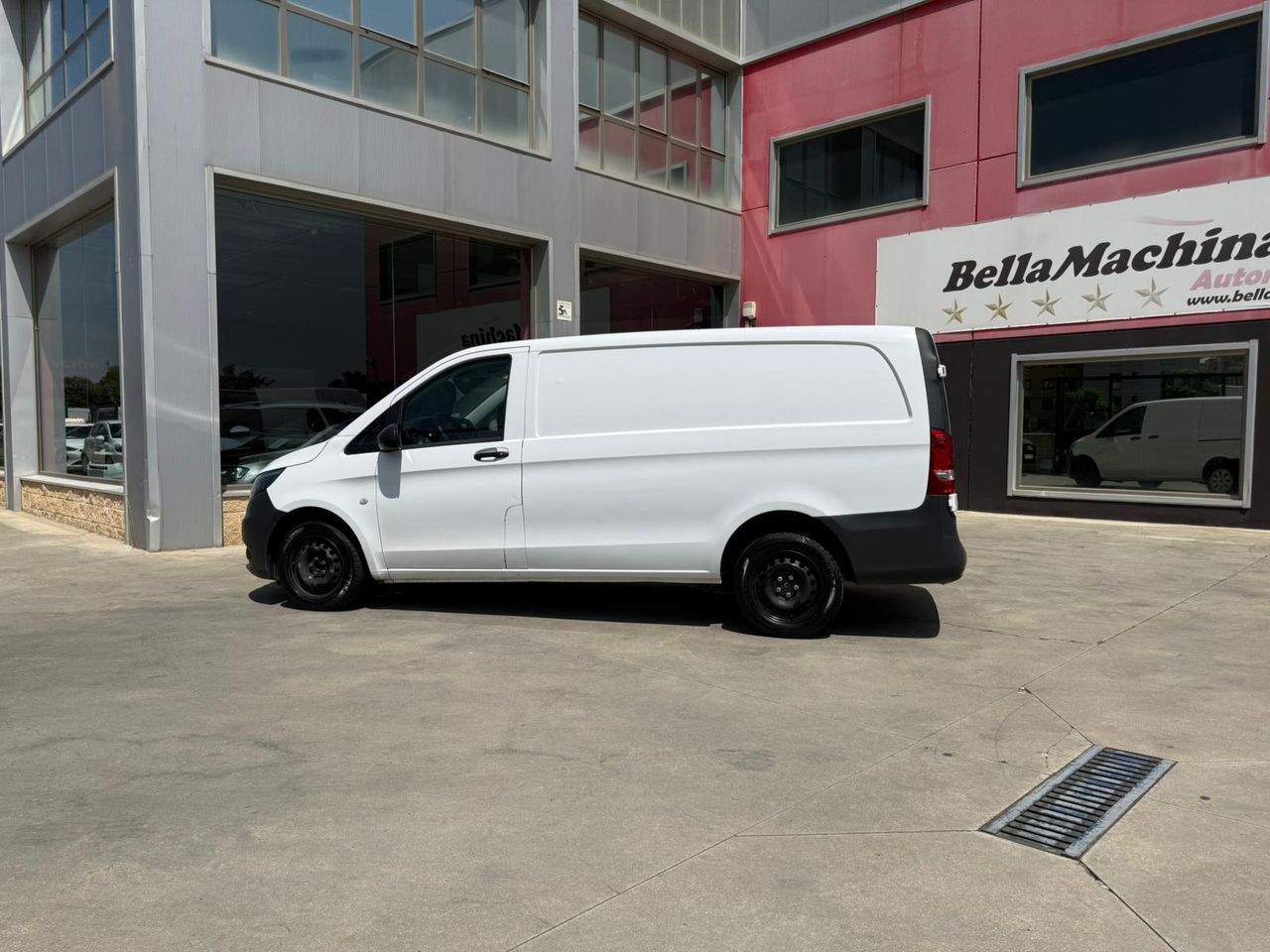 Mercedes Vito 114 CDI LARGA  - Foto 2