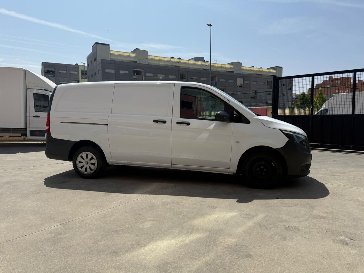 Mercedes Vito 114 CDI LARGA  - Foto 2