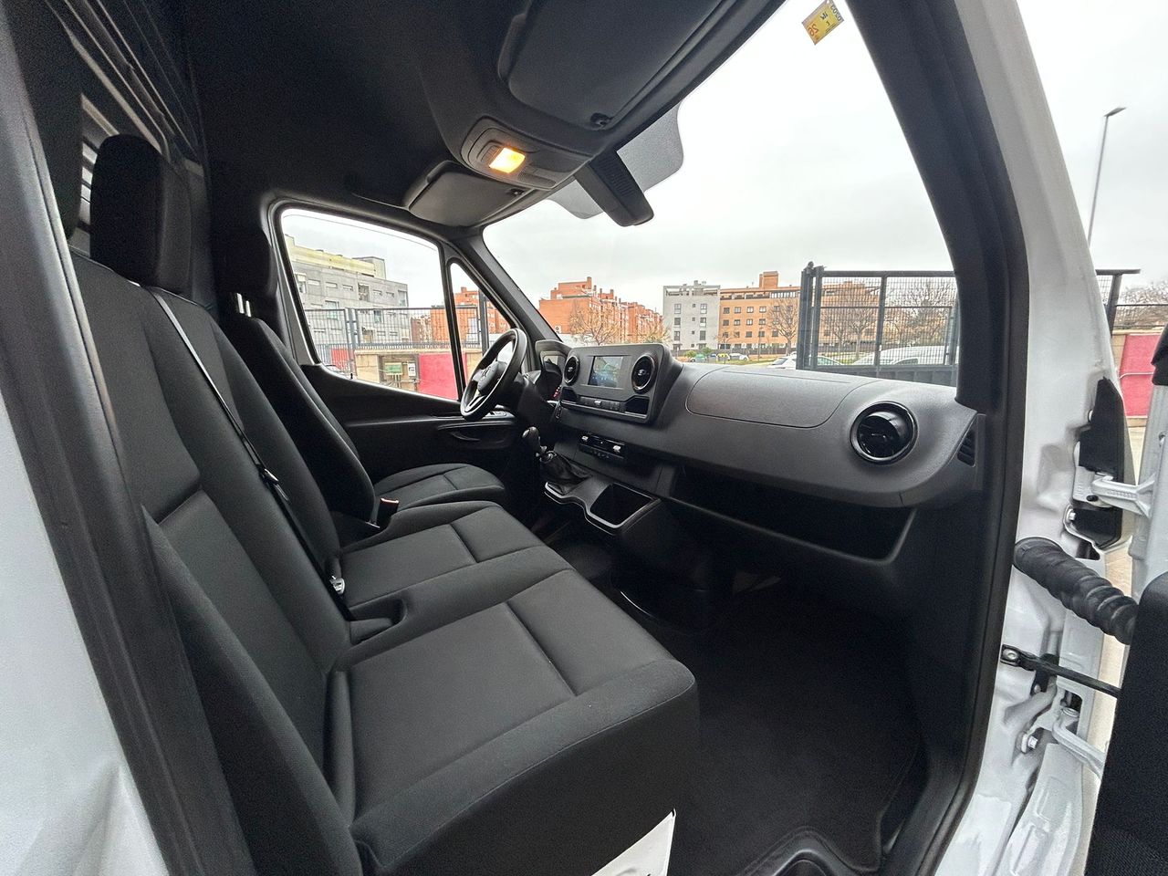 Mercedes Sprinter 314 CDI RWD L2 H2  - Foto 2