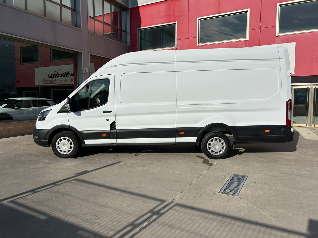 Ford Transit FT 350 L4  - Foto 2